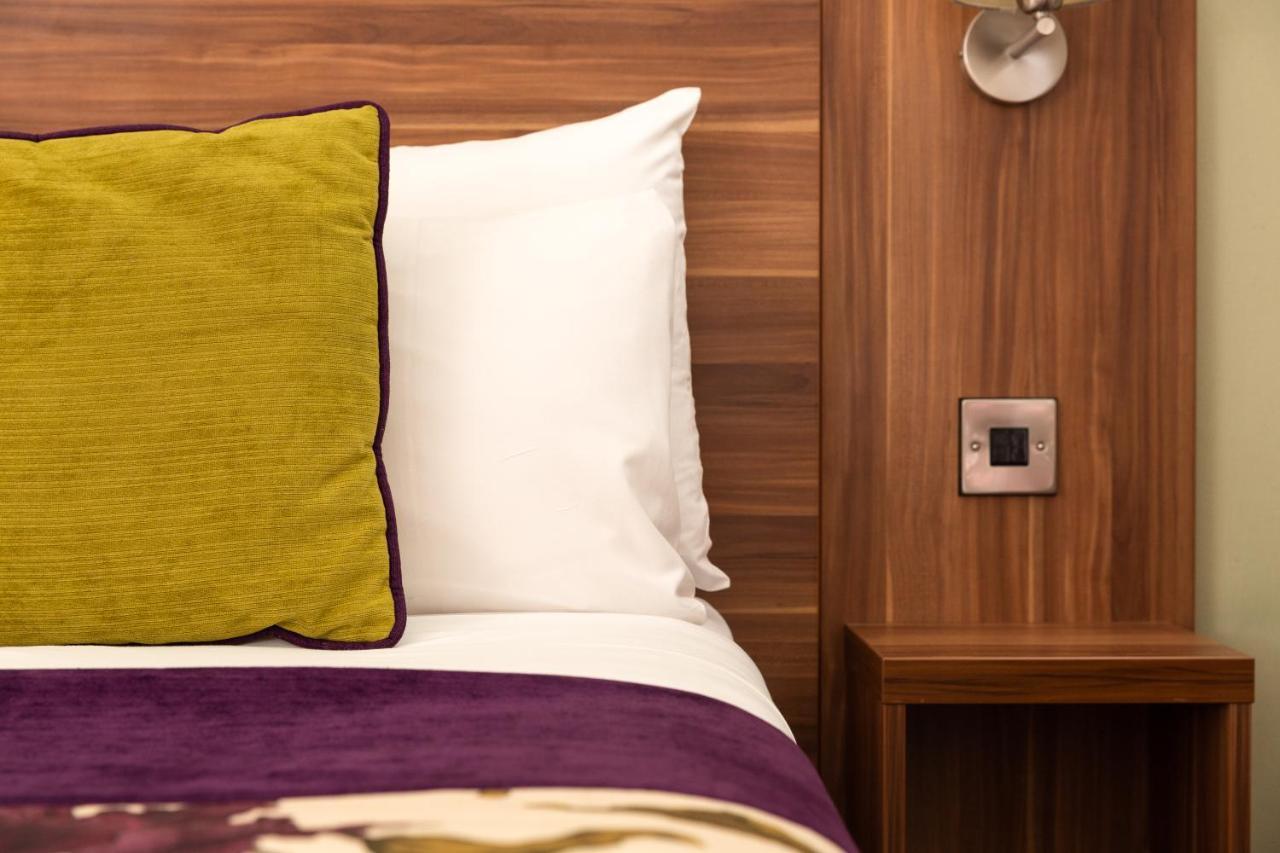 Maldron & Leisure Centre, Galway Hotel 4*