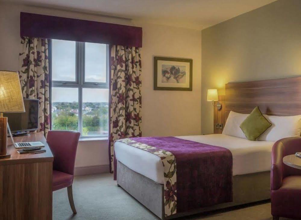 Maldron & Leisure Centre, Galway 4* Oranmore